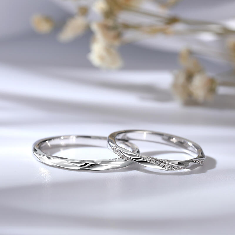 Jeulia "Love Entwined" Sterling Silver Couple Rings