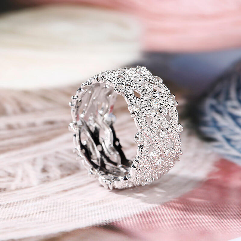 Jeulia Beaded Infinity Sterling Silver Women's Band