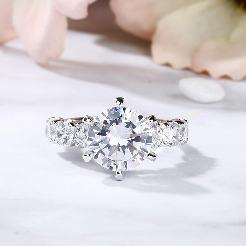 Jeulia Round Cut Sterling Silver Ring