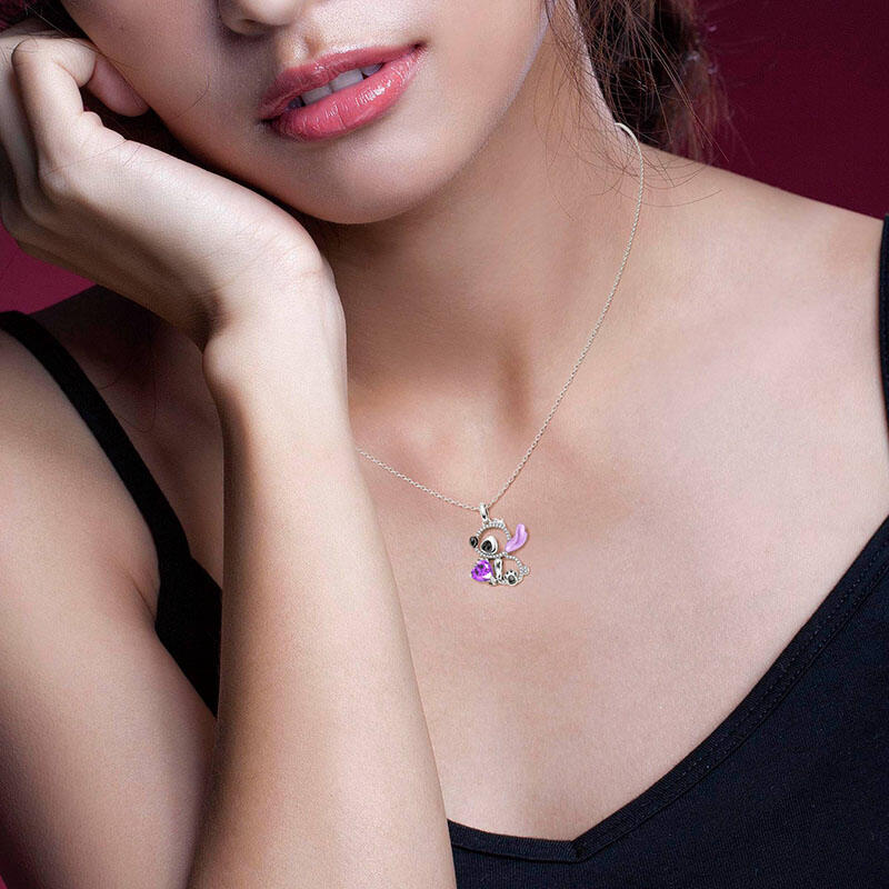 Jeulia Collar Personalizado de Plata de Ley con Diseño de Corazón de Pequeño Monstruo Oreja Morada