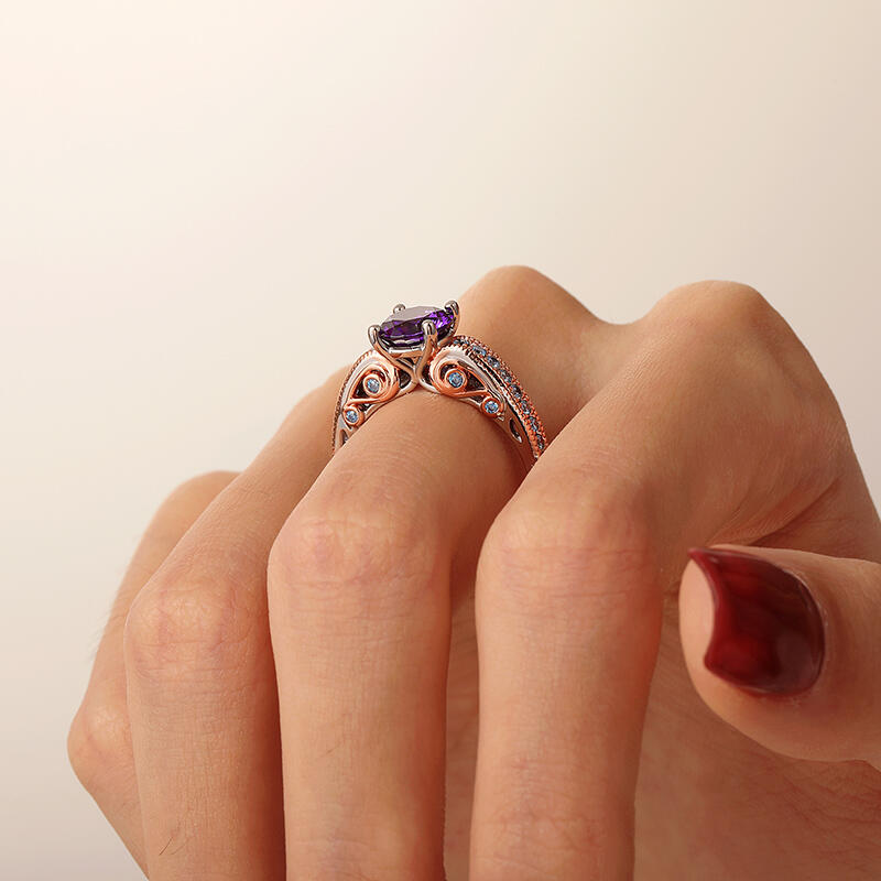 Jeulia Vintage Round Cut Sterling Silver Ring