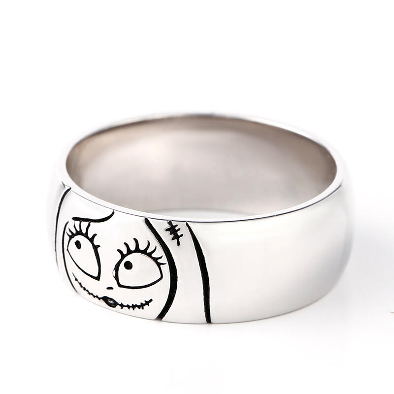 Jeulia "Rag Doll" Skull Sterling Silver Women's Band