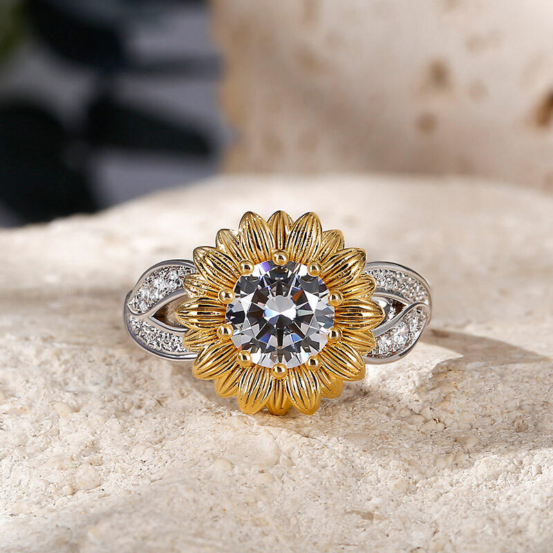 Jeulia Daisy Round Cut Sterling Silver Ring