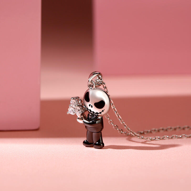 Jeulia colgante de plata de calavera con traje de etiqueta negro con corte redondo