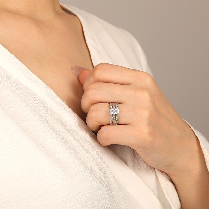 "I'm Yours" Radiant Cut Bridal Set