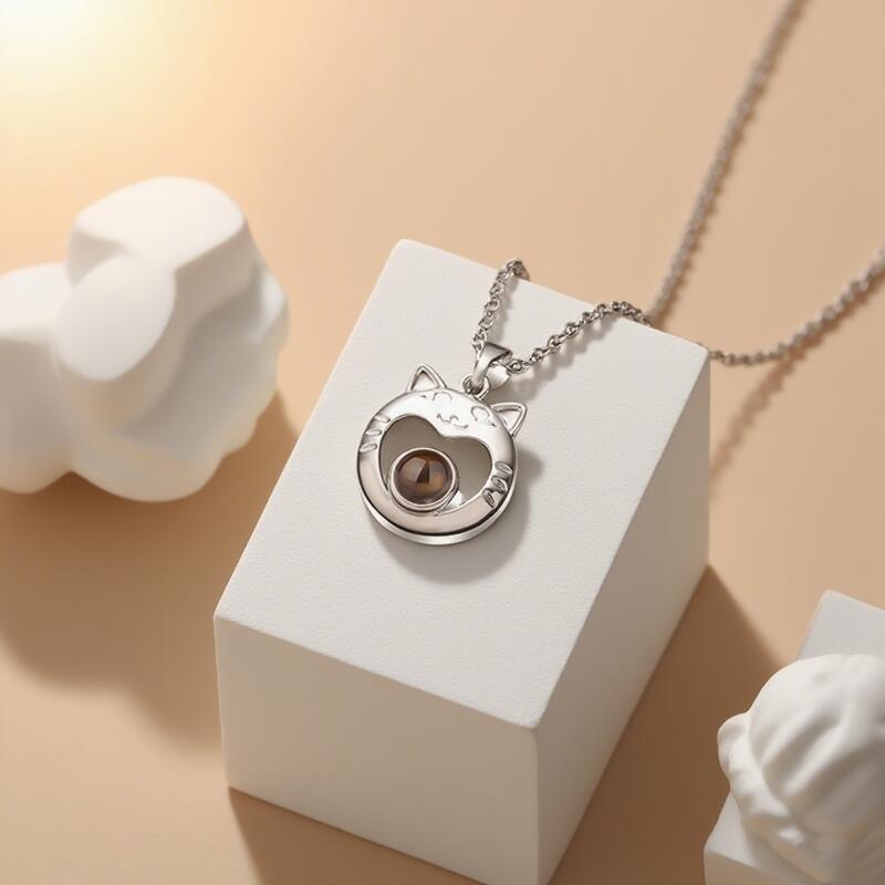 Personalized Cat Projection Picture Necklace Gift for Pet Lovers