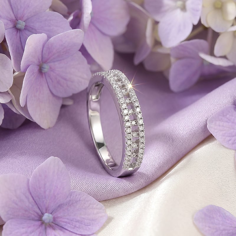 Women's Geometric Lattice Eternity Band