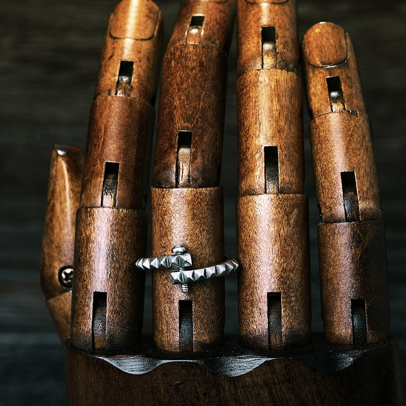 Jeulia "Screw Design" Sterling Silver Ring