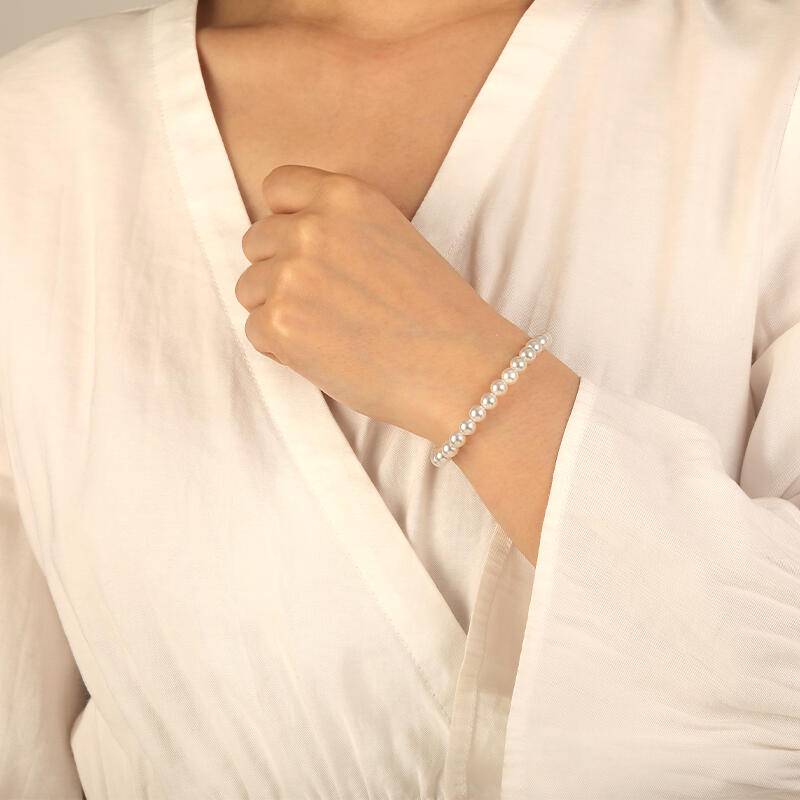 "Companions" 5.5-6.0mm Freshwater Pearl Bracelet
