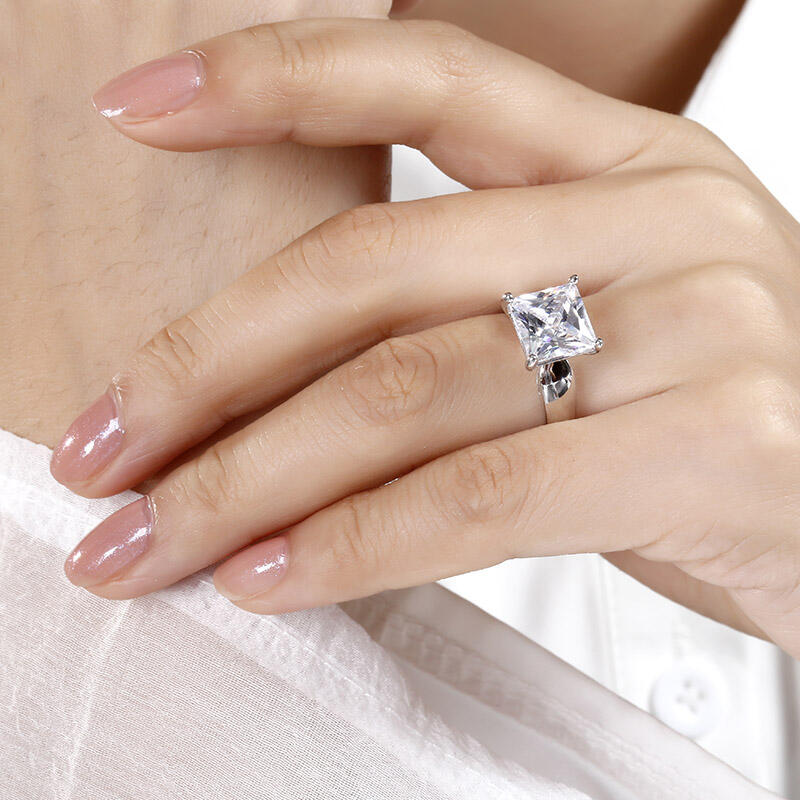 Jeulia Anillo Solitario De Talla Princesa En Plata De Ley