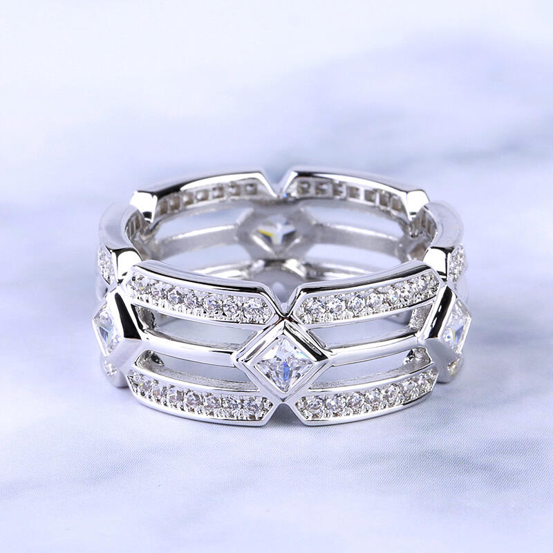 Jeulia Split Shank Sterling Silver Men's Band