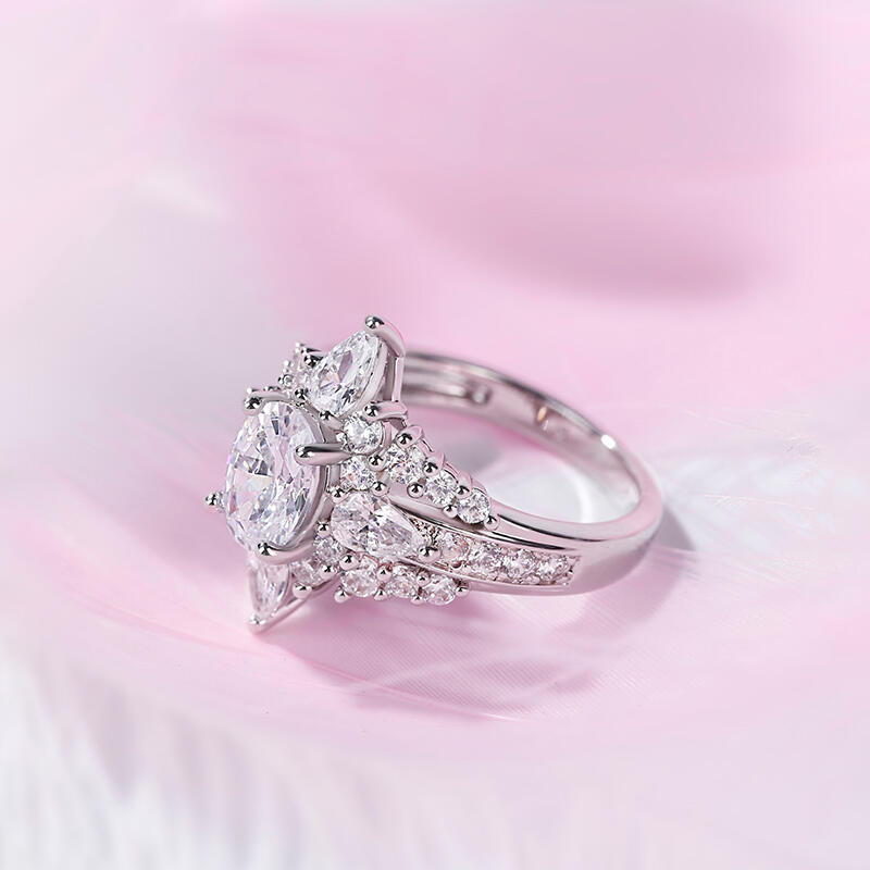 Jeulia Unique Halo Oval Cut Sterling Silver Ring