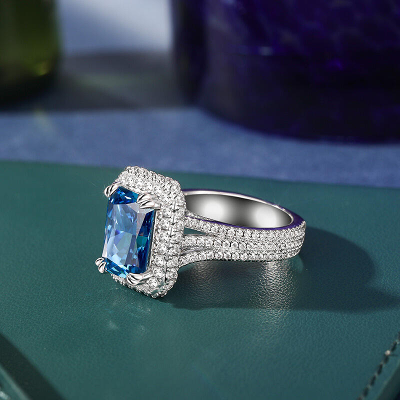 Jeulia "Captivating Brilliance" Emerald Cut Halo Sterling Silver Ring