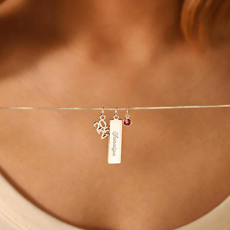 Personalisierte Geburtsstein-Halskette mit individuell gestaltbarem Namen und Datum Geburtstagsgeschenk