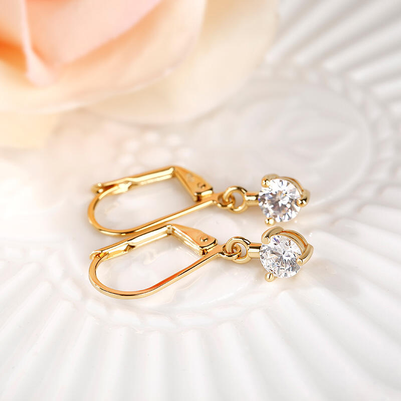 Jeulia Simple Round Cut Sterling Silver Drop Earrings