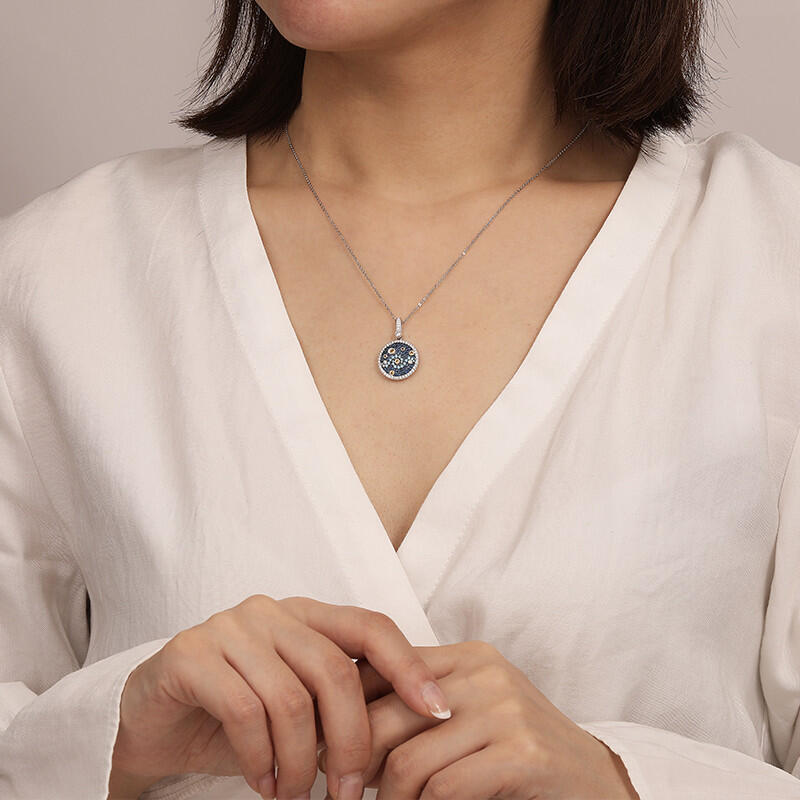 "Pure Night" Round Cut Necklace