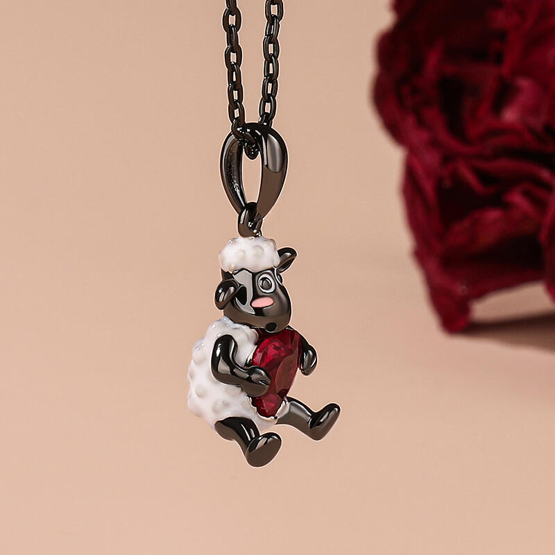 Jeulia Hug Me Collar de plata de ley con forma de corazón diseño de oveja