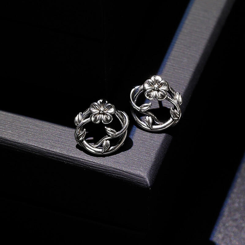 Jeulia "Cherry Blossom" Flower Sterling Silver Earrings