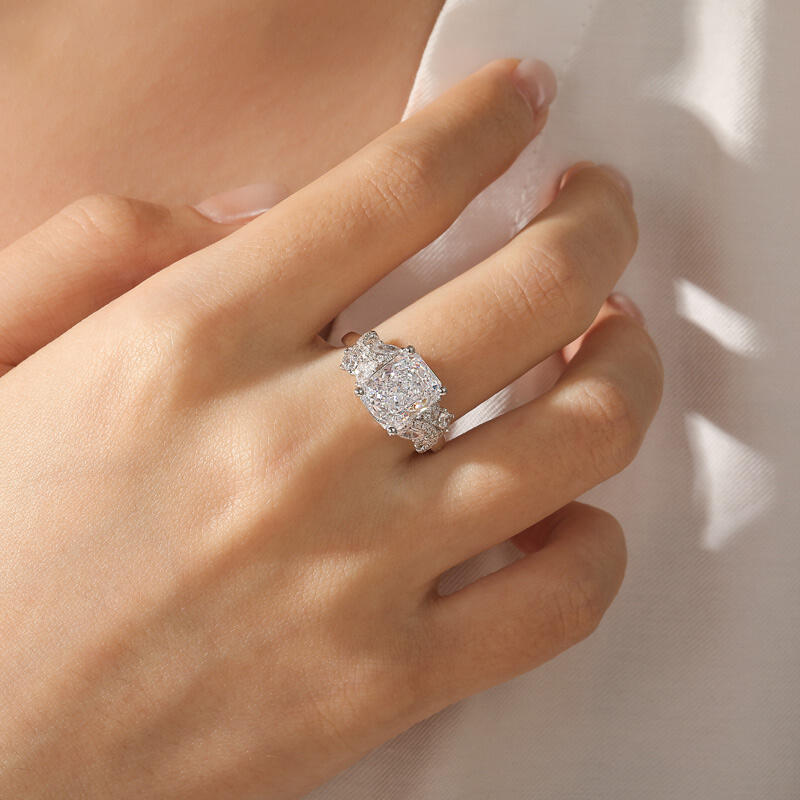 Jeulia Nature Inspired Twisted Princess Cut Engagement Ring