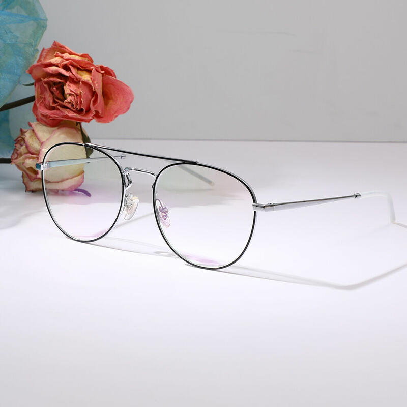 Julia Aviator Black Glasses