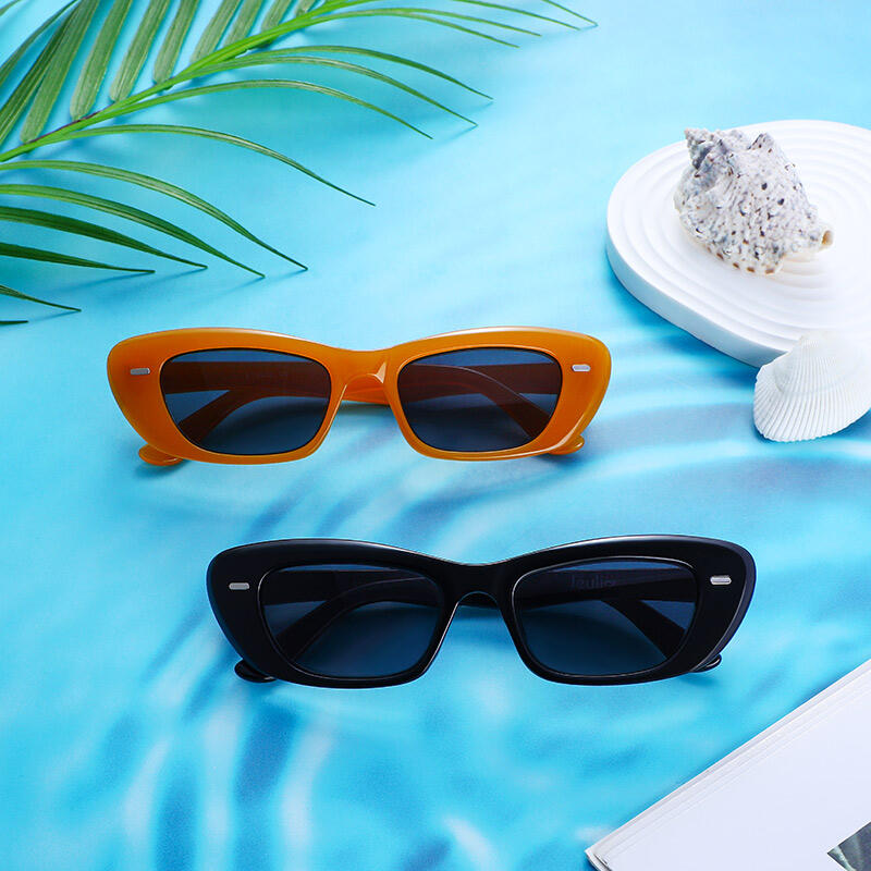 Time Race Rectangle Black Sunglasses