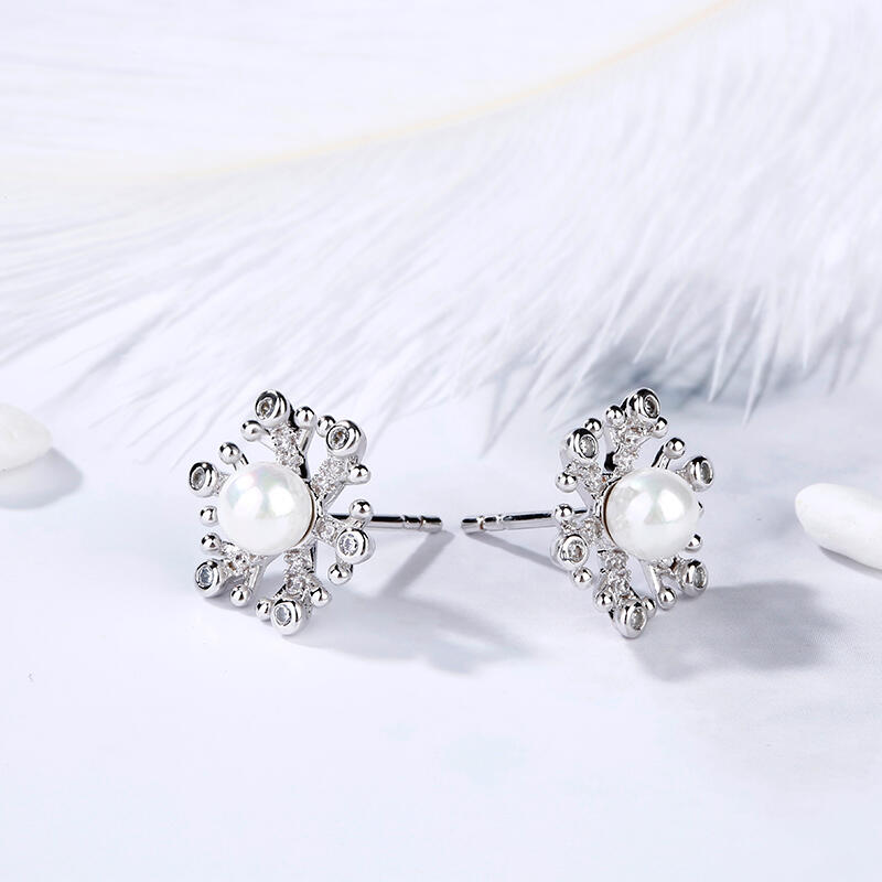 Jeulia Snowflake Cultured Pearl Sterling Silver Stud Earrings