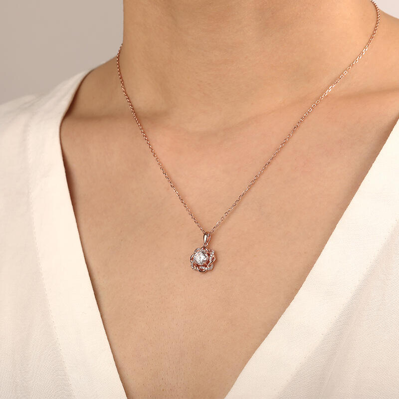 "My Beloved" Round Cut Floral Necklace