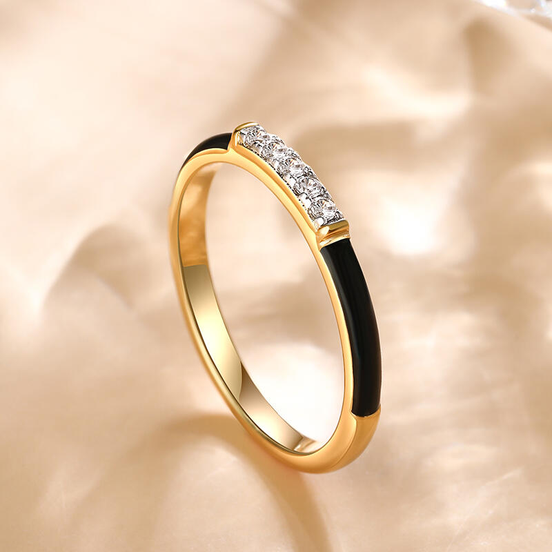 Jeulia Black Enamel Round Cut Sterling Silver Women's Band