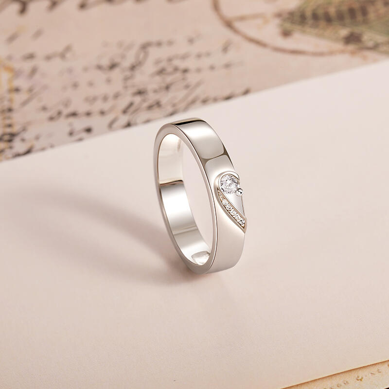 Jeulia Alianza de Boda para Hombre Corazón Simple de Plata de Ley