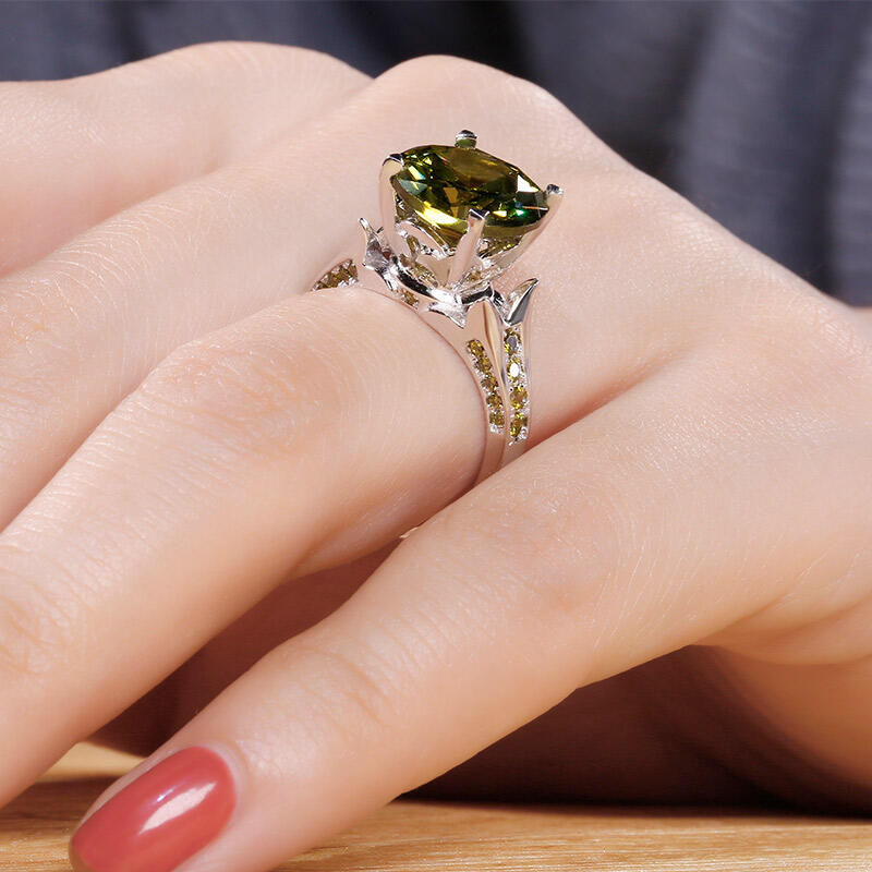 Jeulia Vintage Round Cut Sterling Silver Ring