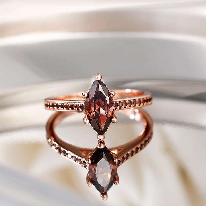 Jeulia "Tiempo libre" Anillo de plata esterlina talla marquesa