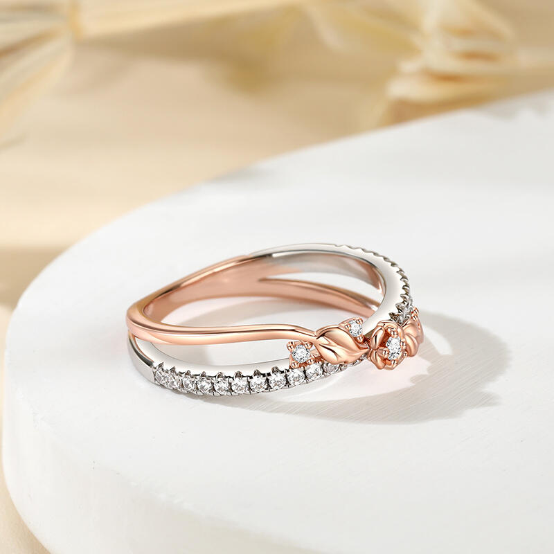 Jeulia Bague Modèle en croix Or rose Deux tons Fleurs enchevêtrées Argent Sterling