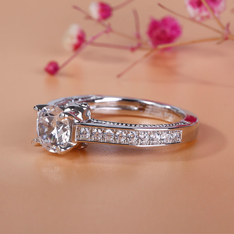 Jeulia Milgrain Round Cut Sterling Silver Skull Ring