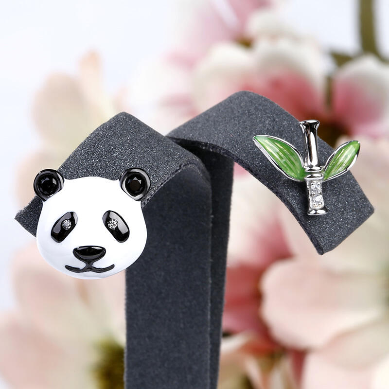 Jeulia Brincos fofos de panda bambu que não combinam