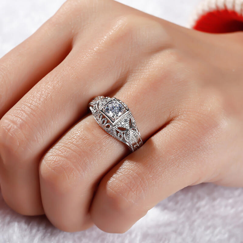 Jeulia Anillo Con Estilo Vintage De Talla Redonda En Plata De Ley