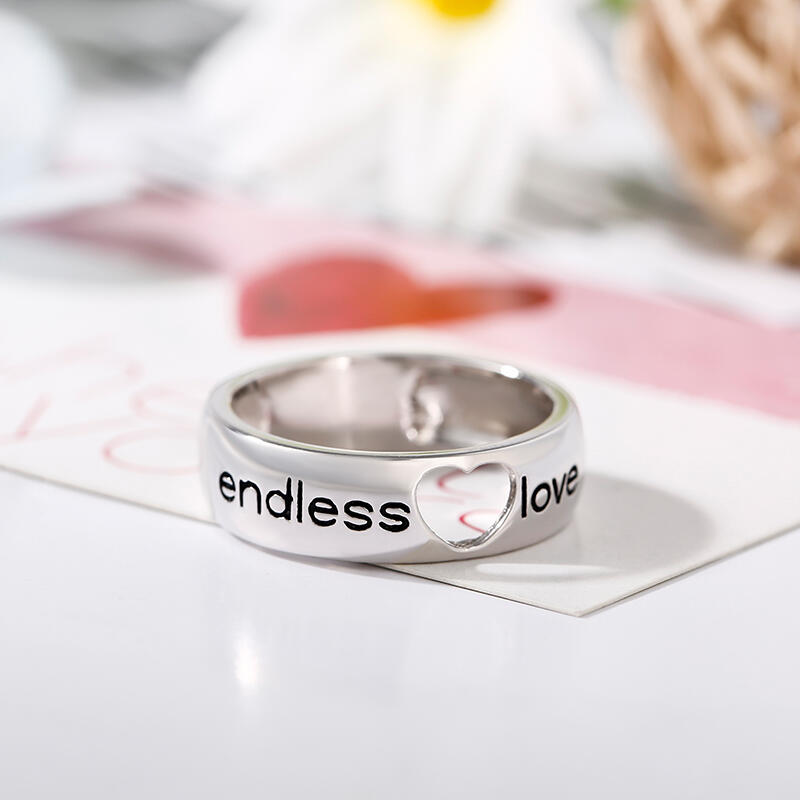 Jeulia Banda De Mujer De Acero De Titanio En Tono Dorado