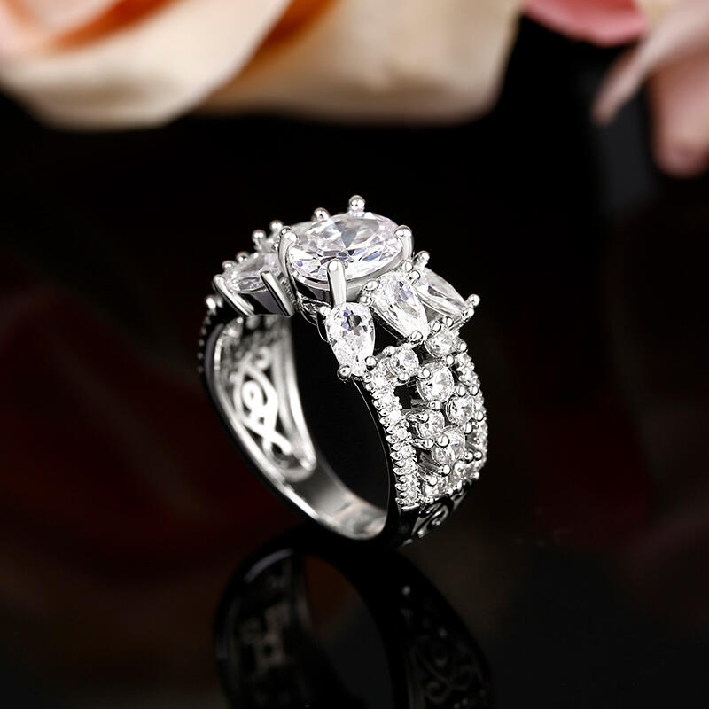 Jeulia Vintage Oval Cut Sterling Silver Ring