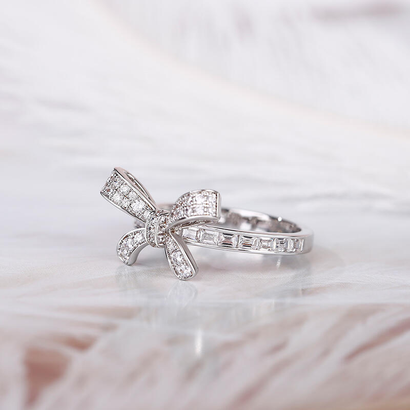 Jeulia Bowknot Design Round and Emerald Cut Sterling Silver Ring