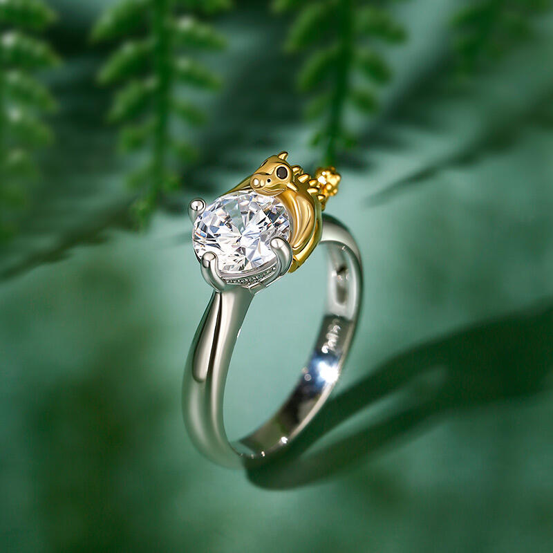 Jeulia Hug Me "Cute Ankylosaurus" Dinosaur Round Cut Sterling Silver Ring