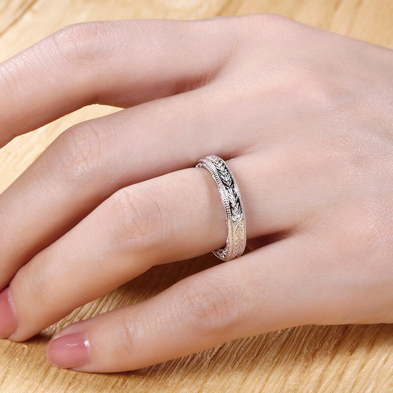 Jeulia Vintage Carving Sterling Silver Women's Band