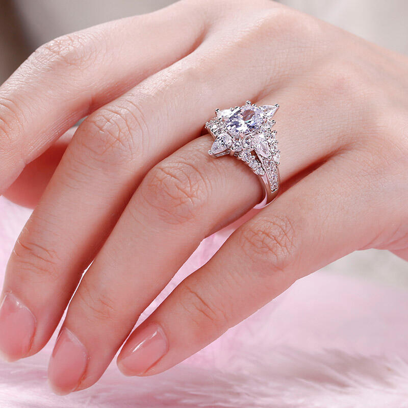 Jeulia Unique Halo Oval Cut Sterling Silver Ring