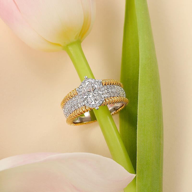 Jeulia Vintage Two Tone Halo Oval Cut Engagement Ring Sterling Silver