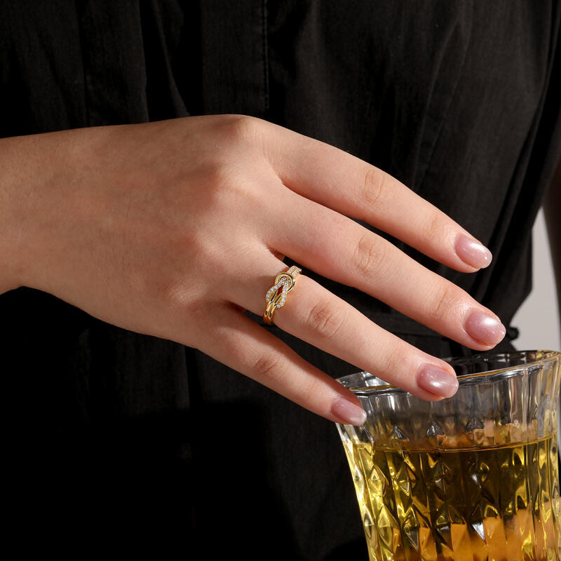 Jeulia Knot Design Sterling Silver Ring