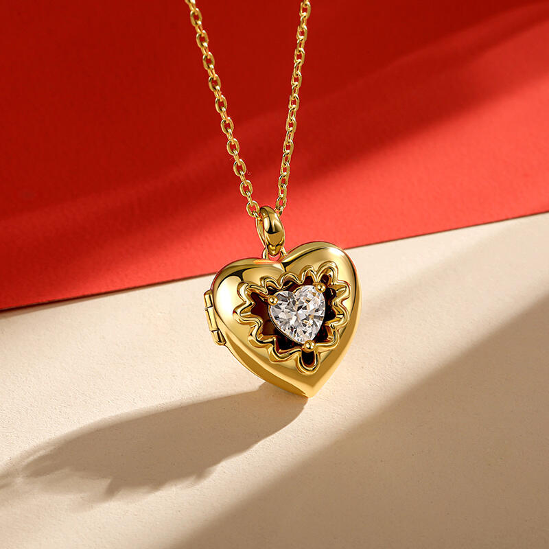 Jeulia Personalized Heart Photo Locket Necklace with Birthstone
