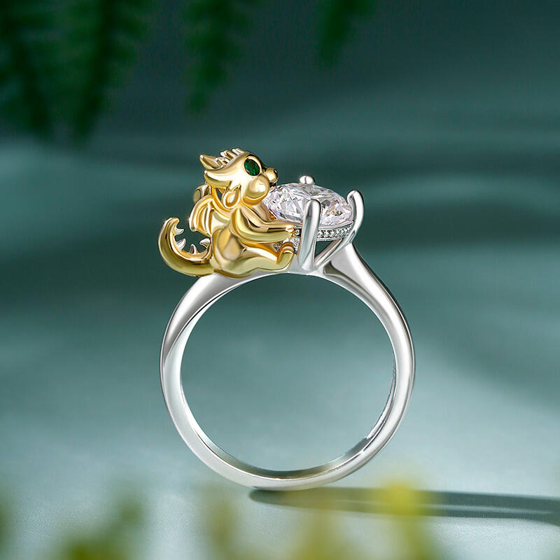 Jeulia Hug Me "Unrivalled Power" Dragon Round Cut Sterling Silver Ring