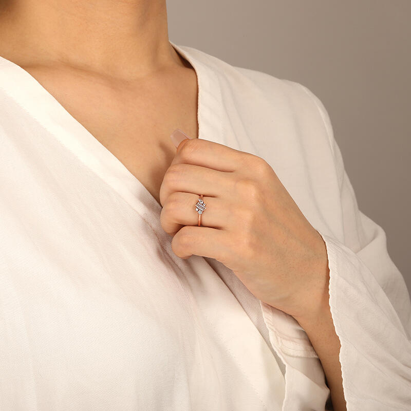"Get Lucky" Stackable Cluster Dainty Ring