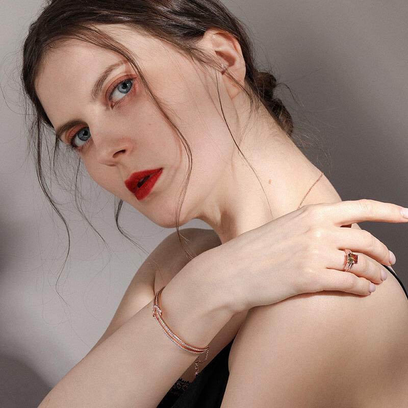 Jeulia Knot Design Sterling Silver Bangle Bracelet