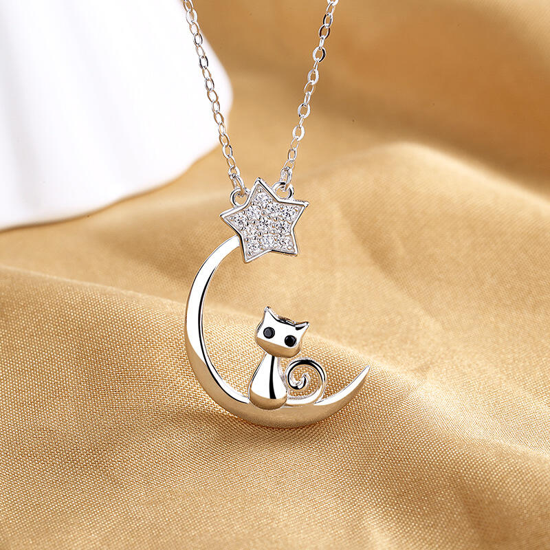 Jeulia Classic Moon and Star Cat Necklace Sterling Silver