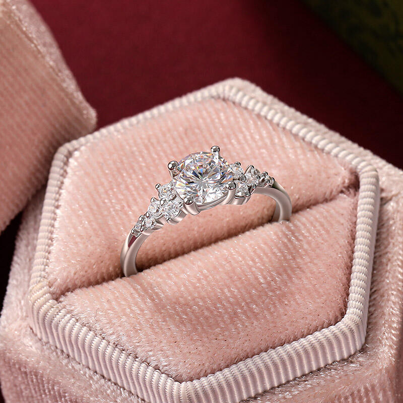 Jeulia Cluster Round Cut Engagement Ring With Side Stones