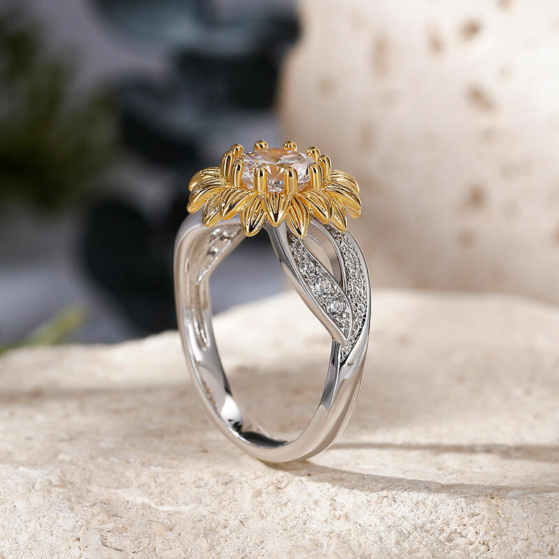 Jeulia Daisy Round Cut Sterling Silver Ring